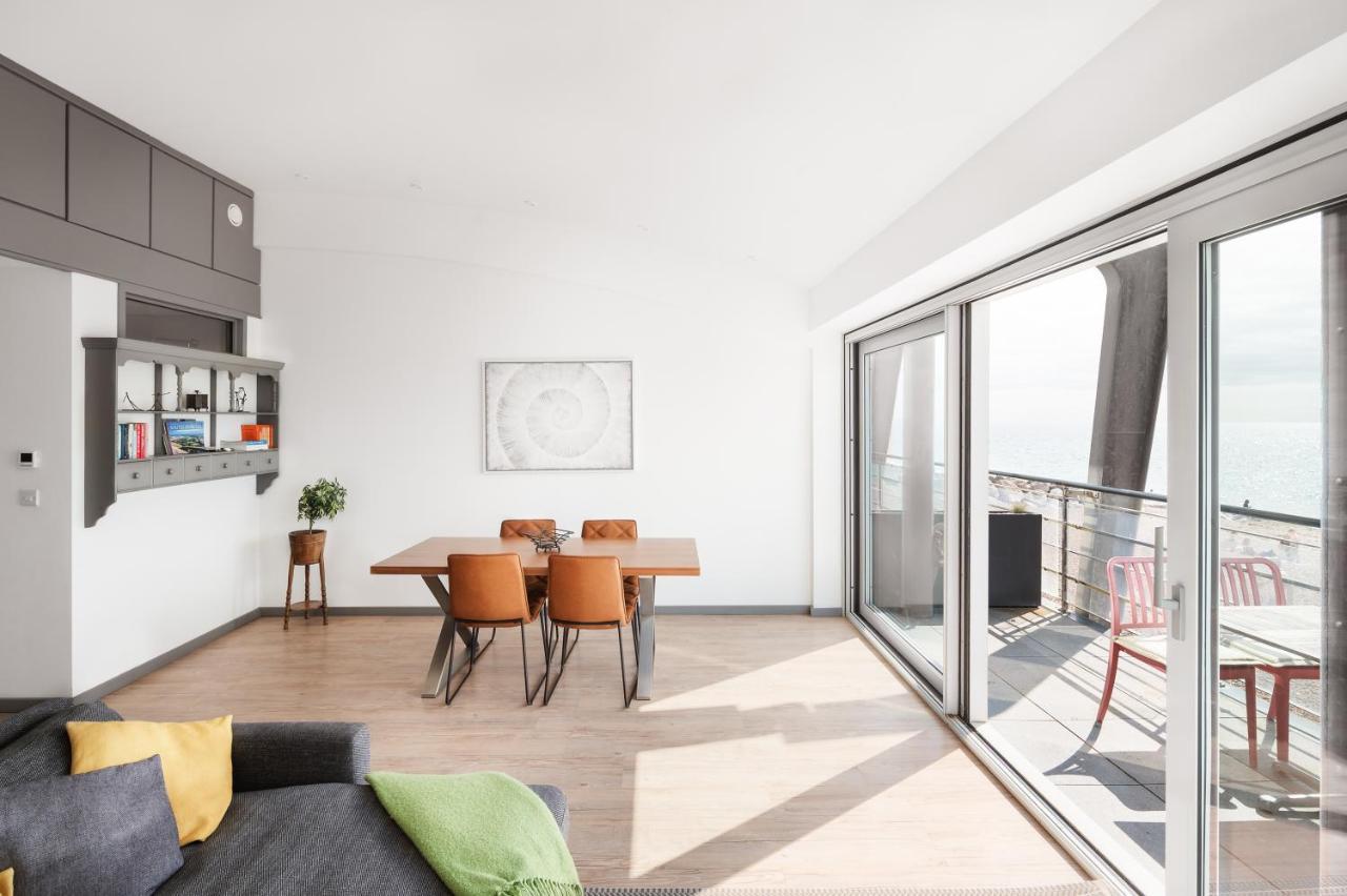 Lancing Beach Apartment. Luaran gambar